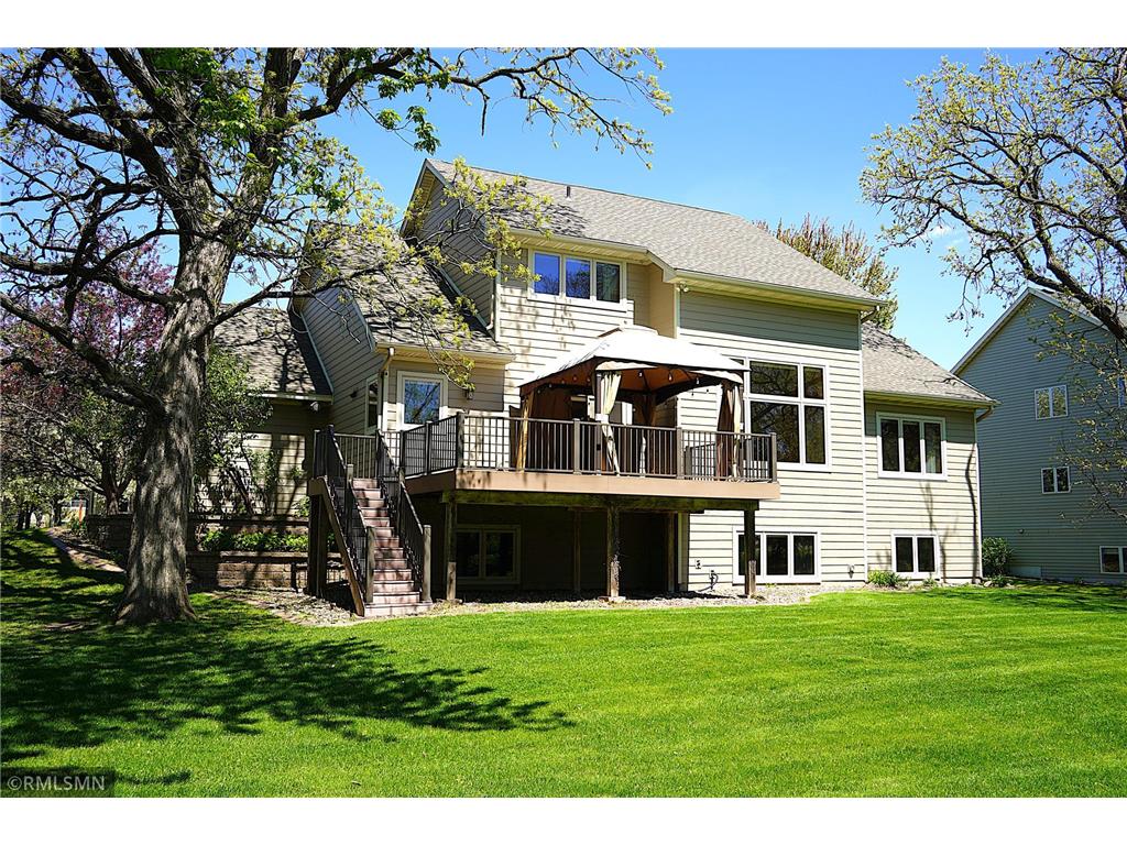 3959 Arlington Drive Woodbury MN 55129 7047511 image2