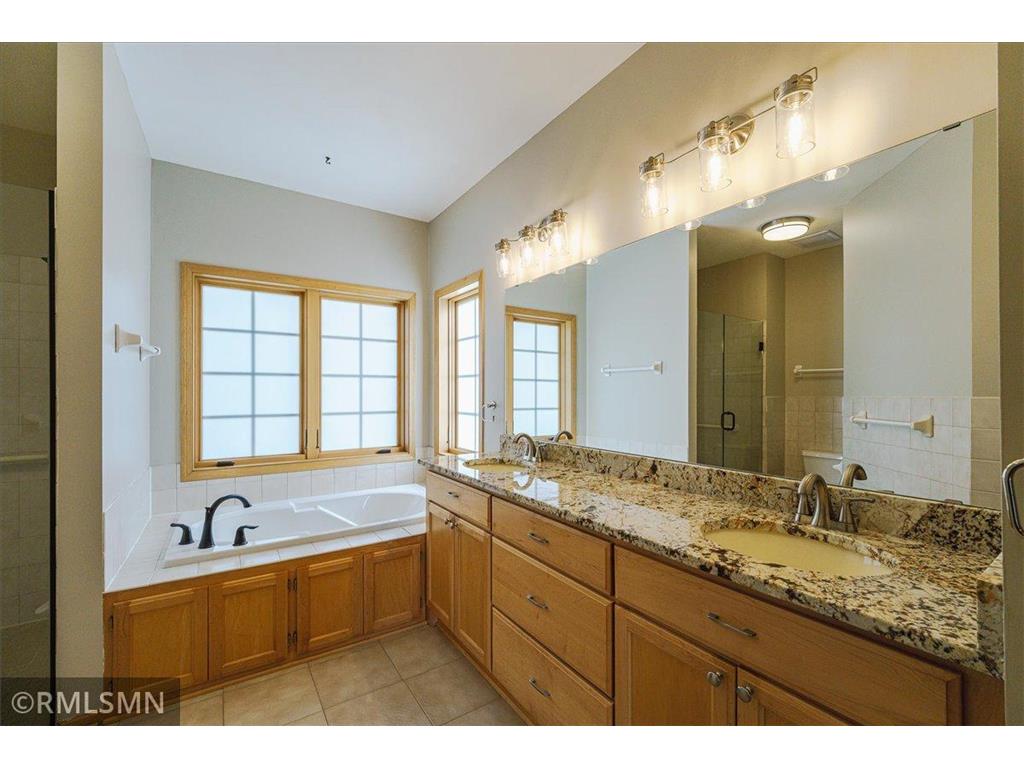 3959 Arlington Drive Woodbury MN 55129 7047511 image23