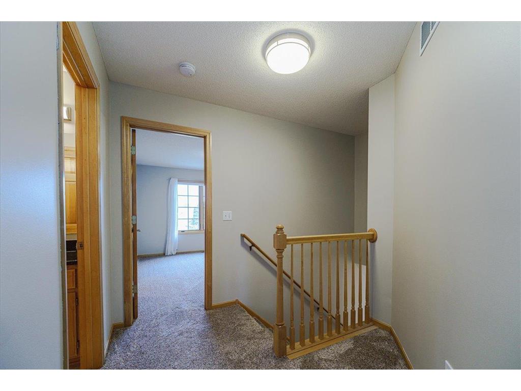 3959 Arlington Drive Woodbury MN 55129 7047511 image27