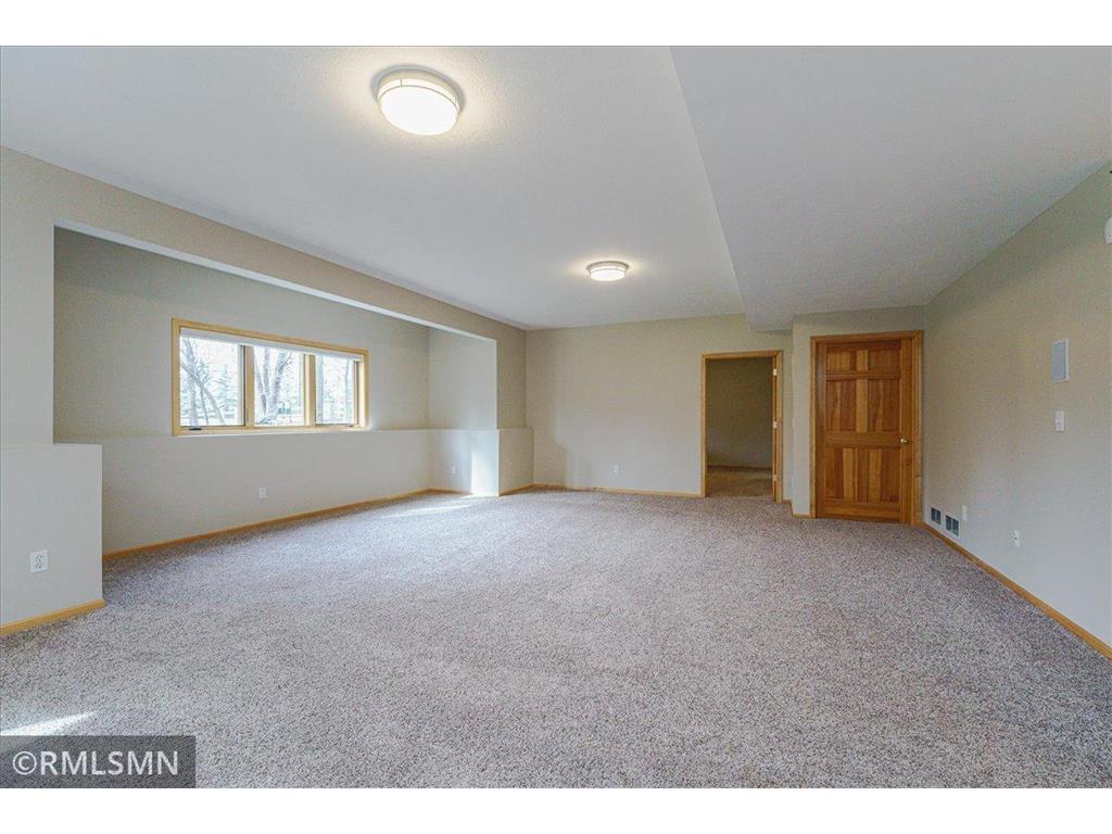 3959 Arlington Drive Woodbury MN 55129 7047511 image36