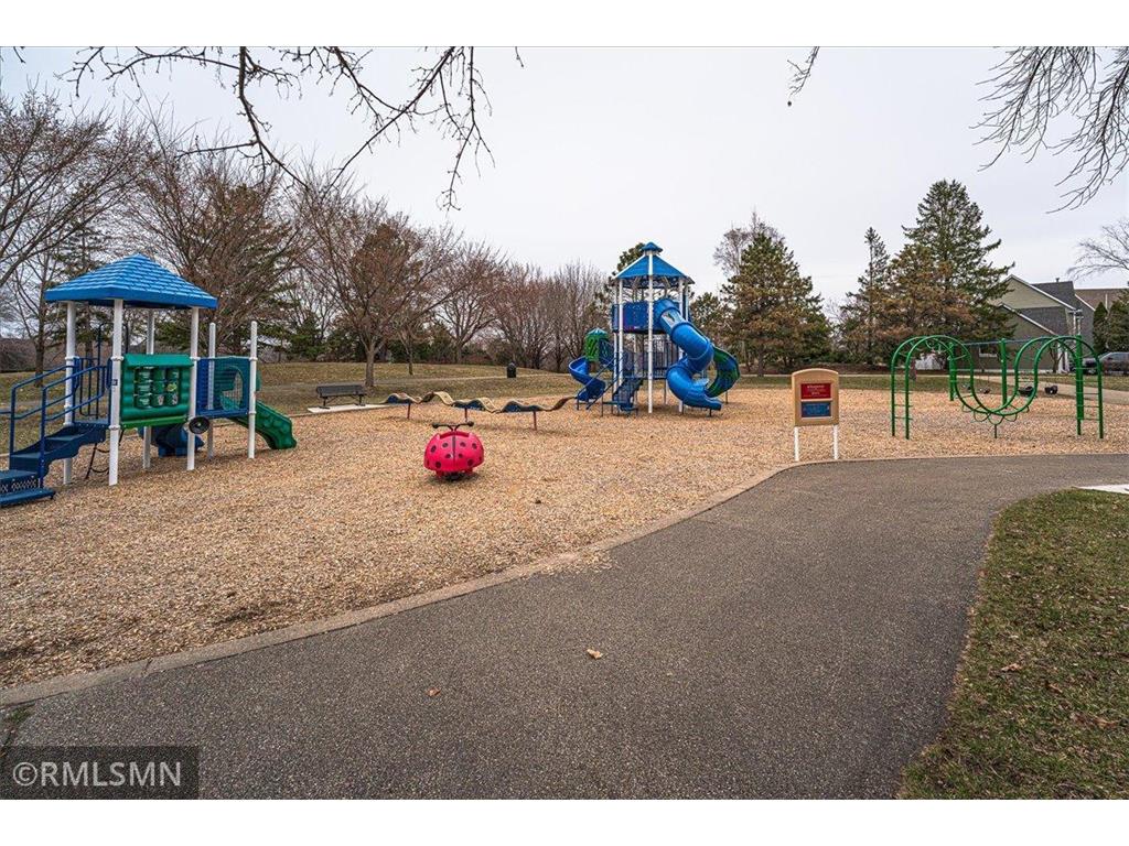3959 Arlington Drive Woodbury MN 55129 7047511 image46