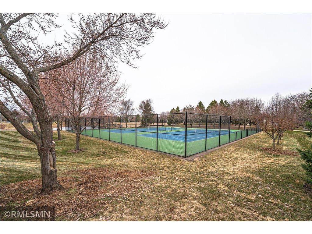3959 Arlington Drive Woodbury MN 55129 7047511 image47