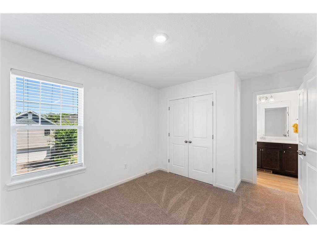 396 Rum River Way Anoka MN 55303 7074023 image22