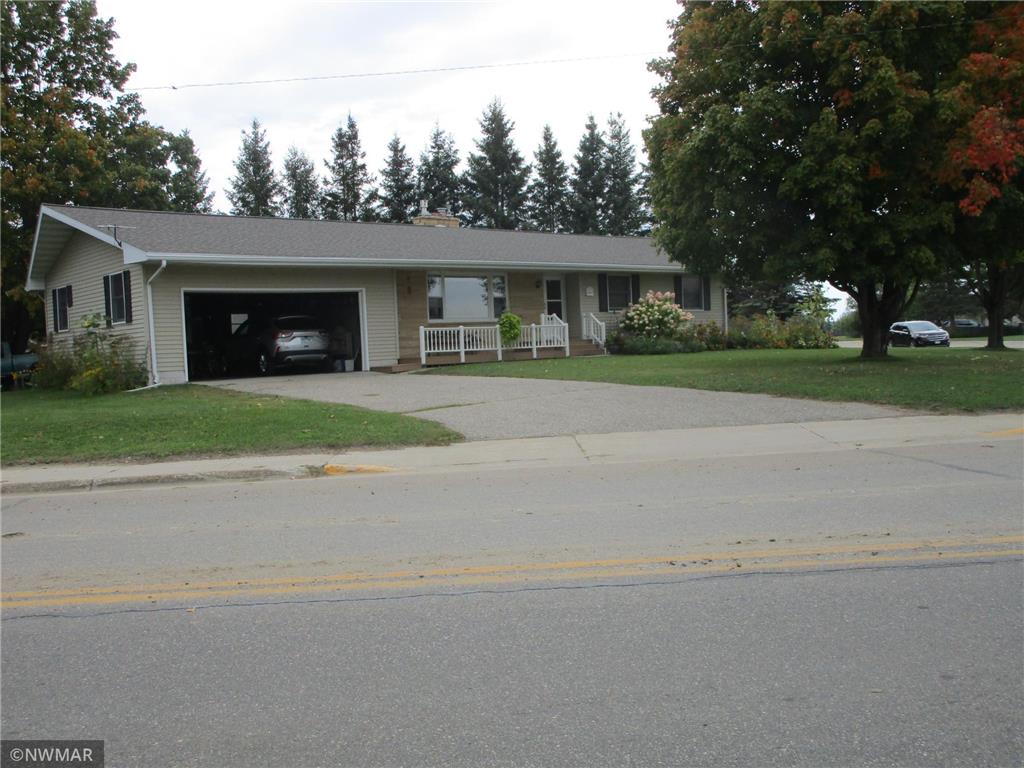 396 Summit Avenue E, Blackduck, MN, 56630 MLS 6261867 Edina Realty