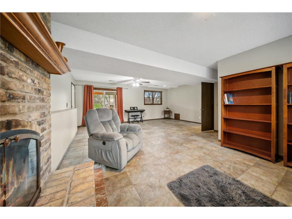 3960 Arrowood Lane N, Plymouth, MN, 55441 MLS 6502168 Edina Realty