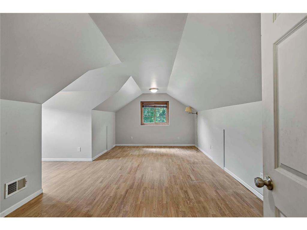 3960 Versailles Court Eagan MN 55123 6765300 image33