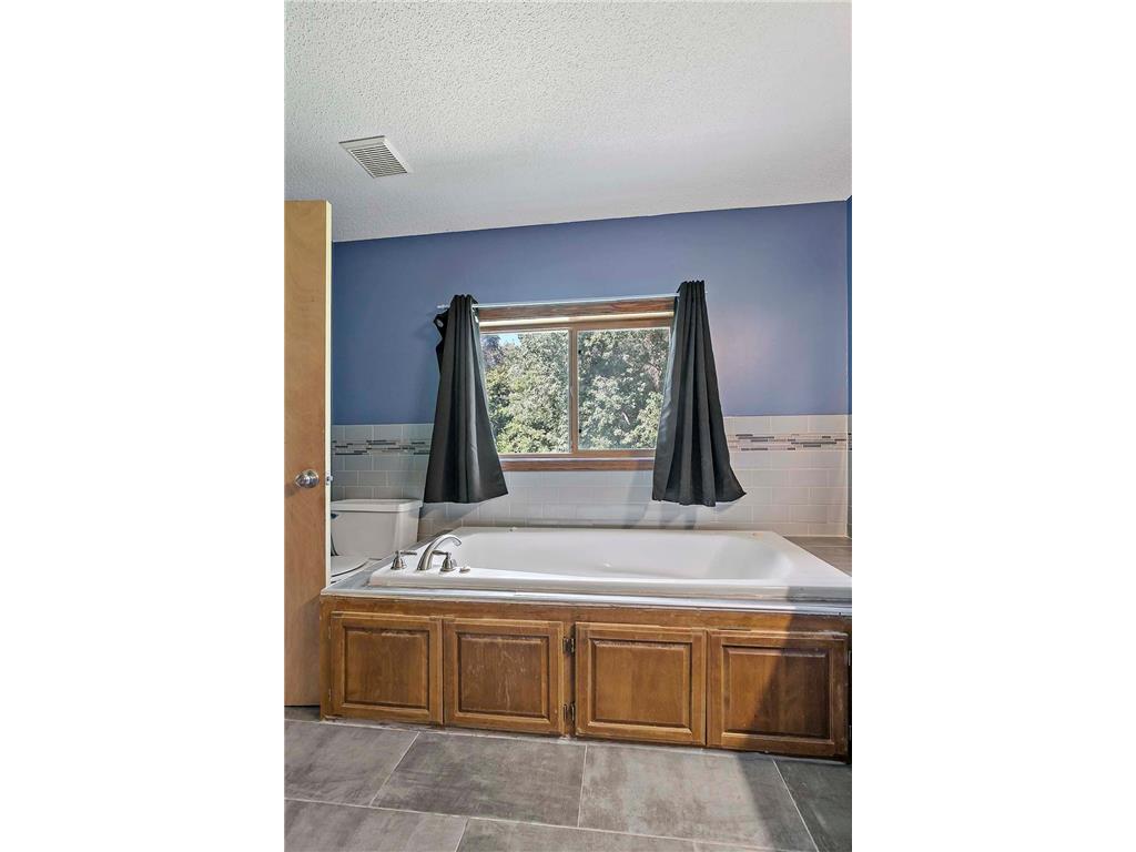 3960 Versailles Court Eagan MN 55123 6765300 image42