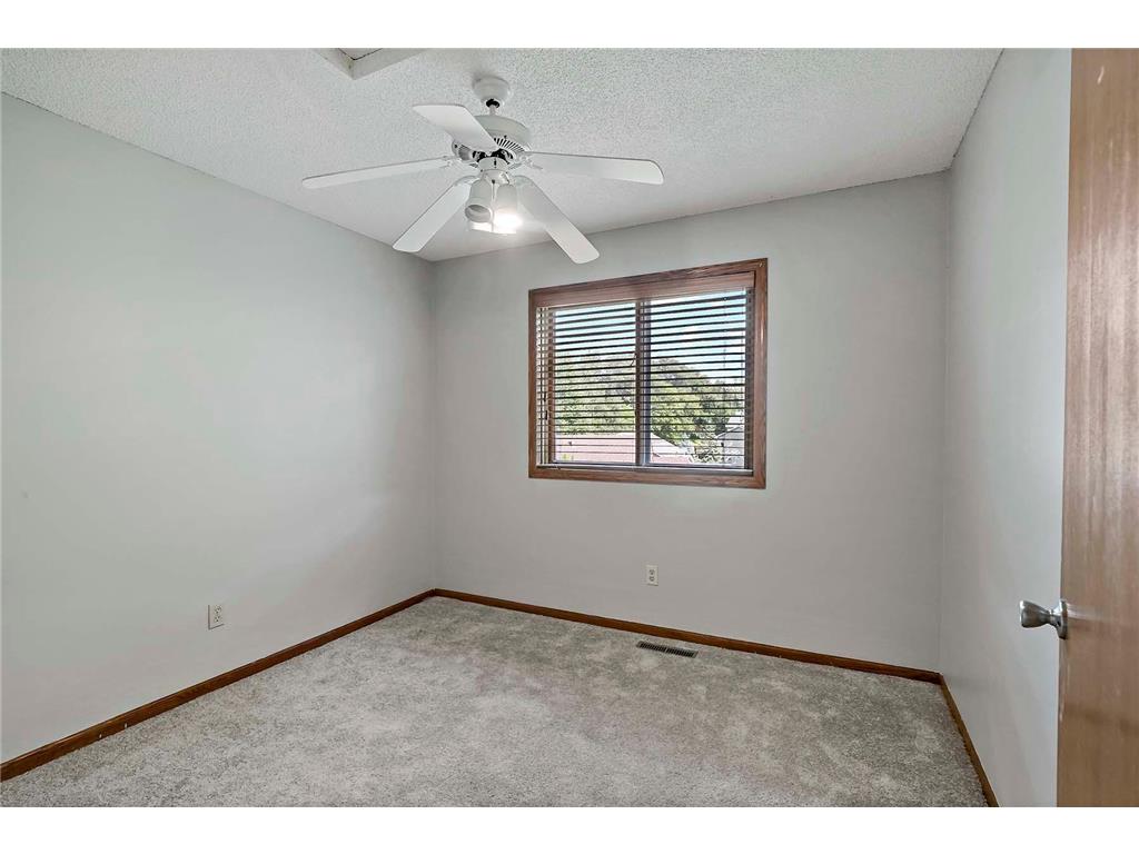 3960 Versailles Court Eagan MN 55123 6765300 image44