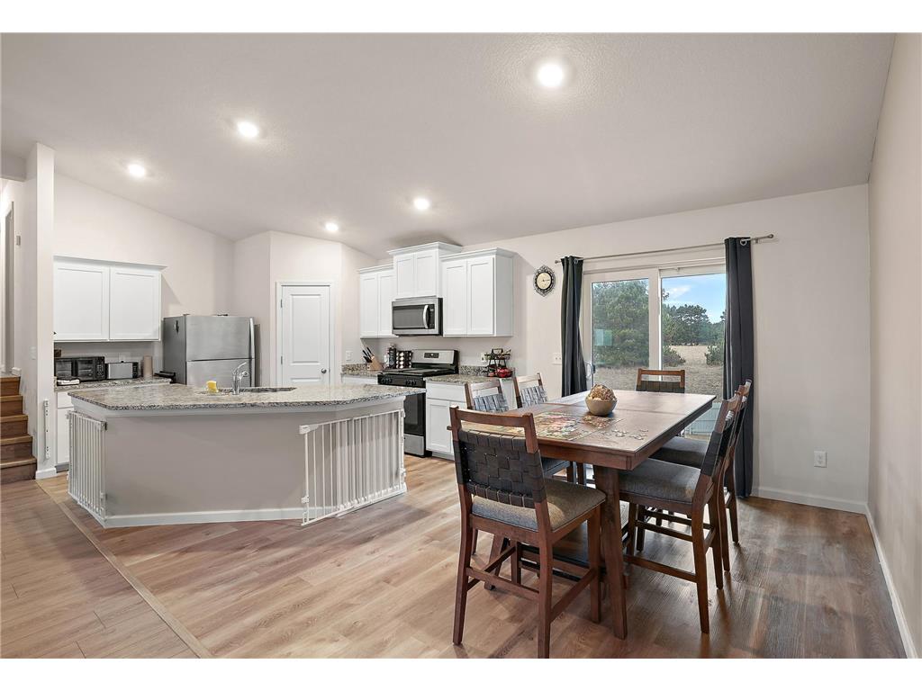 39604 Fallbrook Avenue North Branch MN 55056 7036844 image10
