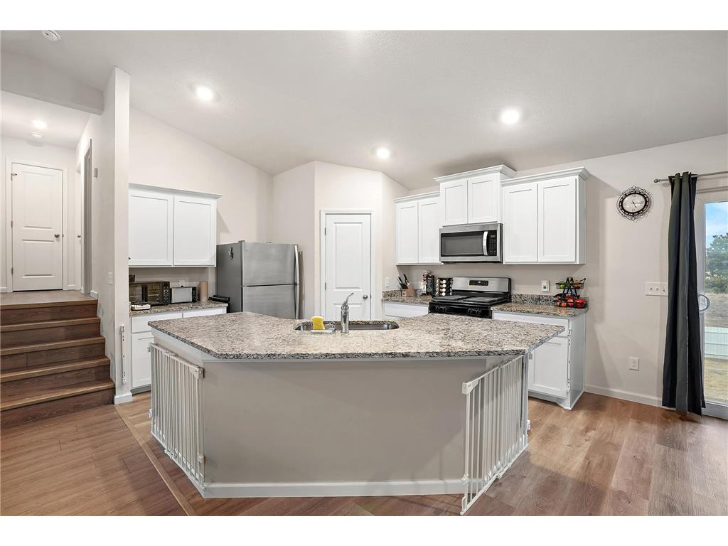 39604 Fallbrook Avenue North Branch MN 55056 7036844 image12