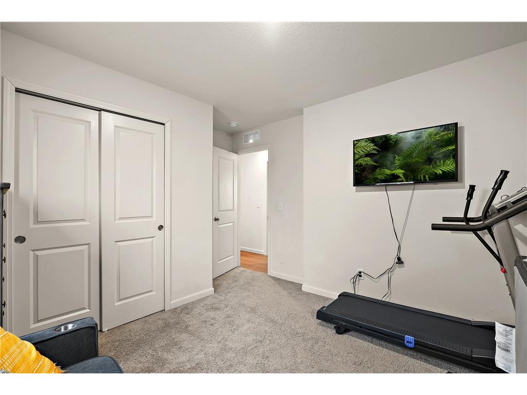 39604 Fallbrook Avenue North Branch MN 55056 7036844 image22