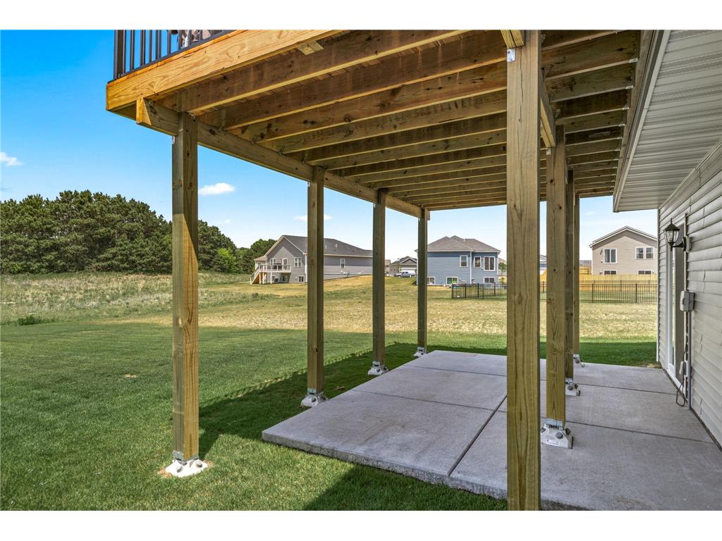 39610 Fallbrook Avenue North Branch MN 55056 7082898 image46