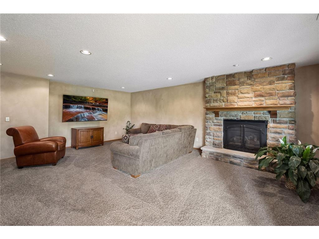 3963 Bailey Ridge Draw Woodbury MN 55125 7106686 image35