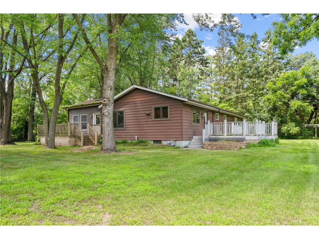 39665 8th Avenue North Branch MN 55056 6752723 image1