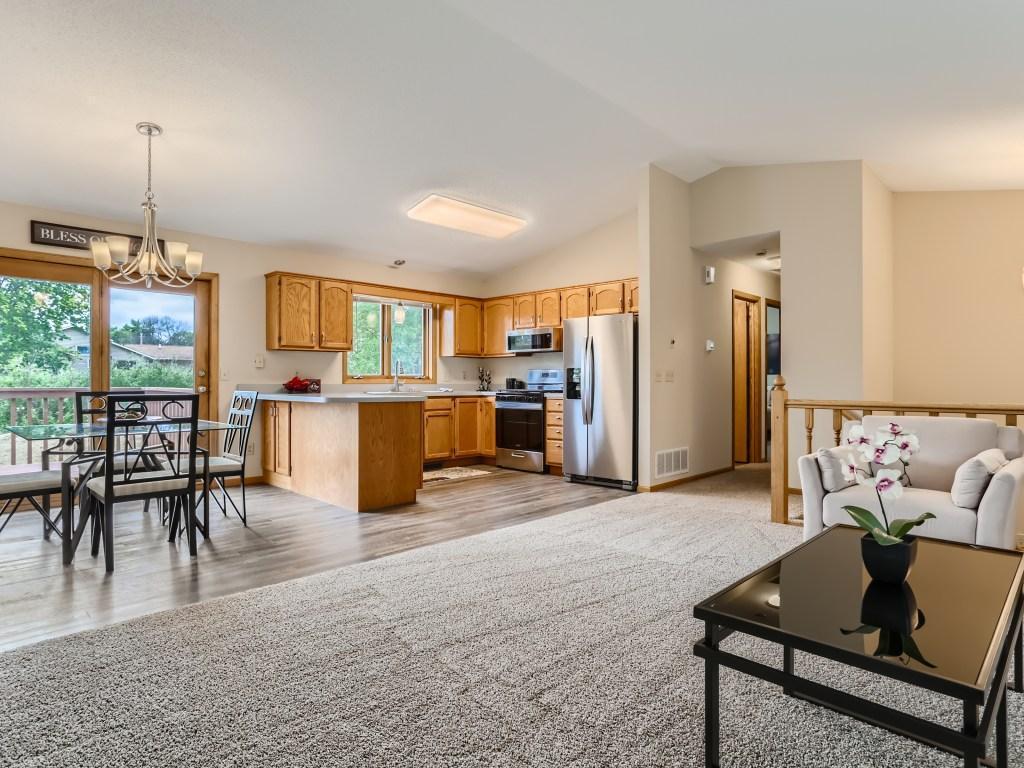 3967 154th Street W Rosemount MN 55068 6430802 image1