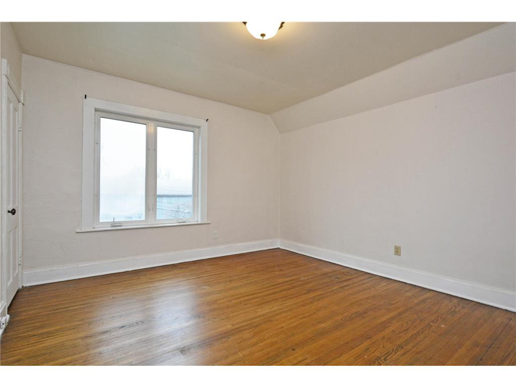 397 Burgess Street Saint Paul MN 55117 7049102 image11