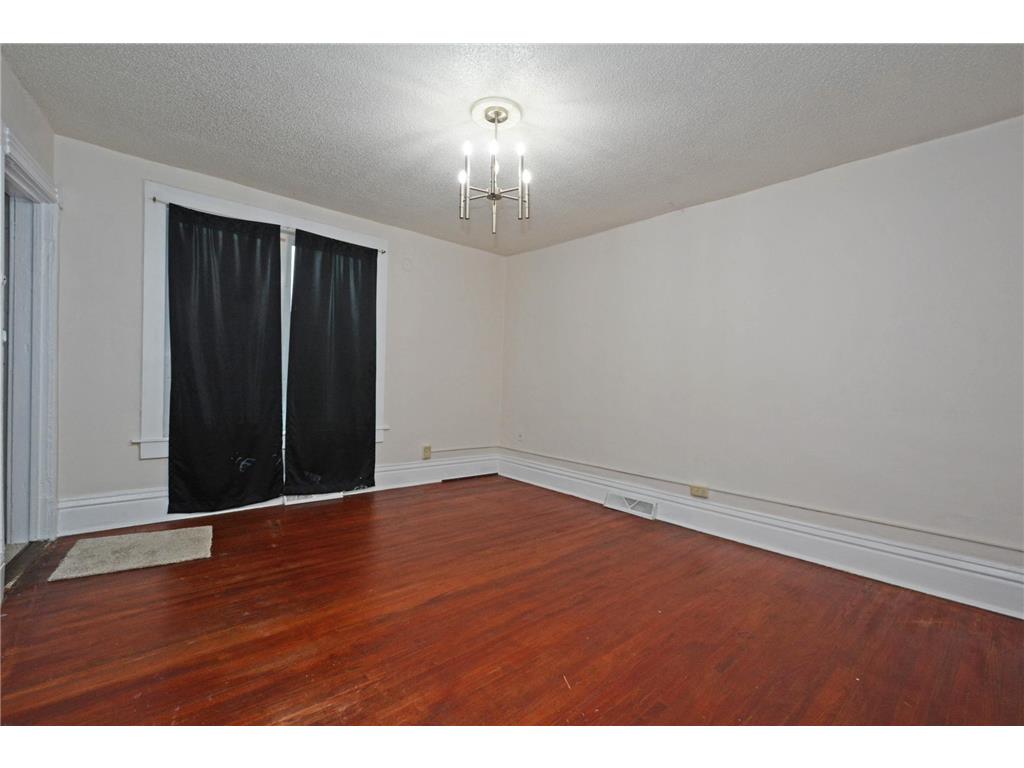 397 Burgess Street Saint Paul MN 55117 7049102 image2