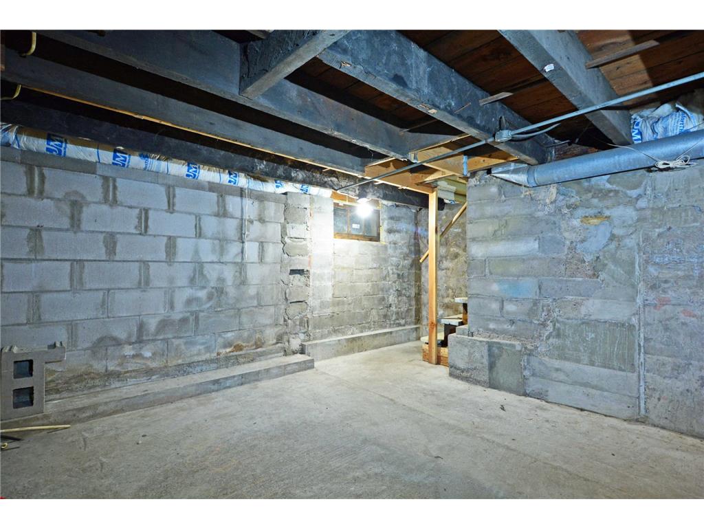 397 Burgess Street Saint Paul MN 55117 7049102 image20