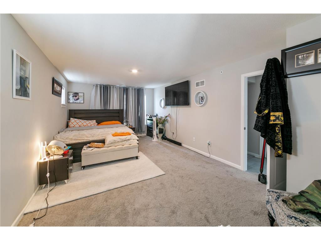 397 Rum River Way Anoka MN 55303 7078085 image20