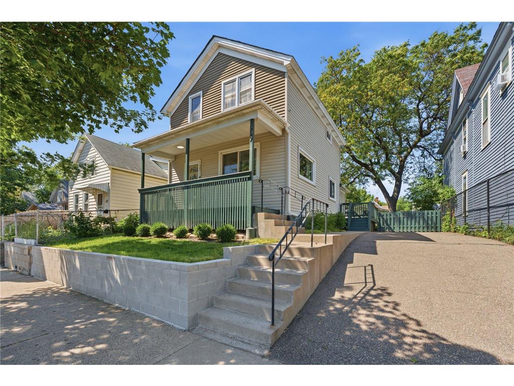 397 Thomas Avenue Saint Paul MN 55103 7109362 image2