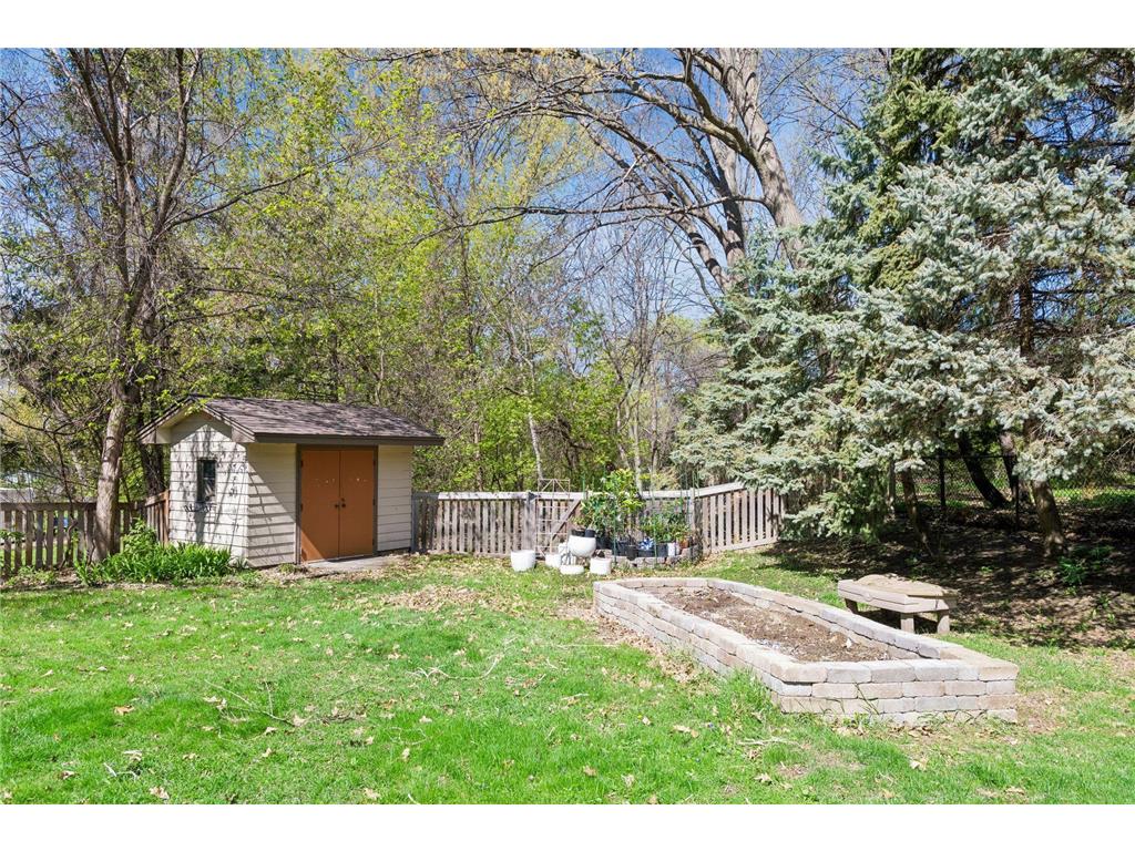 3970 Yorktown Lane N Plymouth MN 55441 7064063 image38