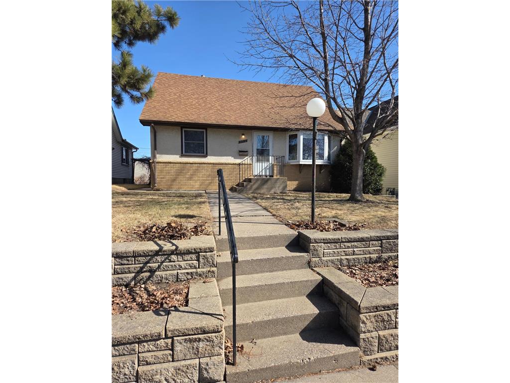 3971 Quincy Street NE Columbia Heights MN 55421 7033831 image1