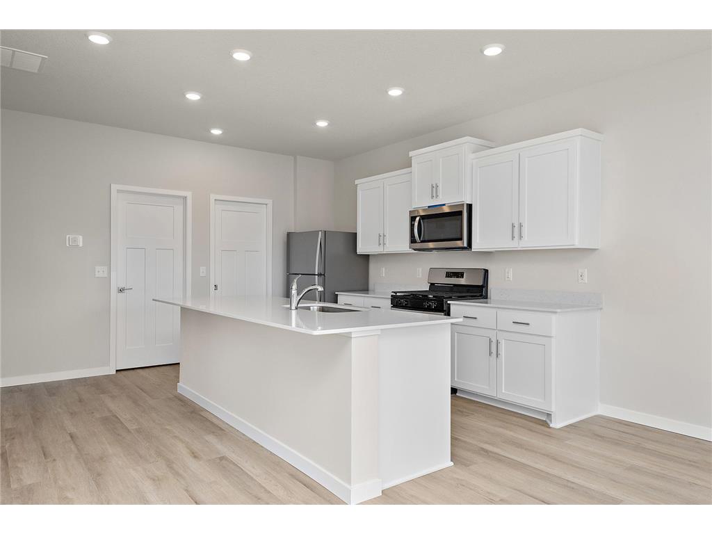 39723 Fallbrook Avenue North Branch MN 55056 6815351 image10