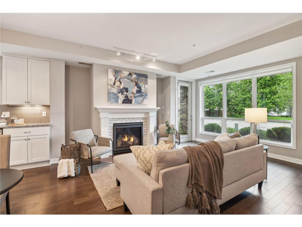 3974 Wooddale Avenue S #102 Saint Louis Park MN 55416 6605467 image1