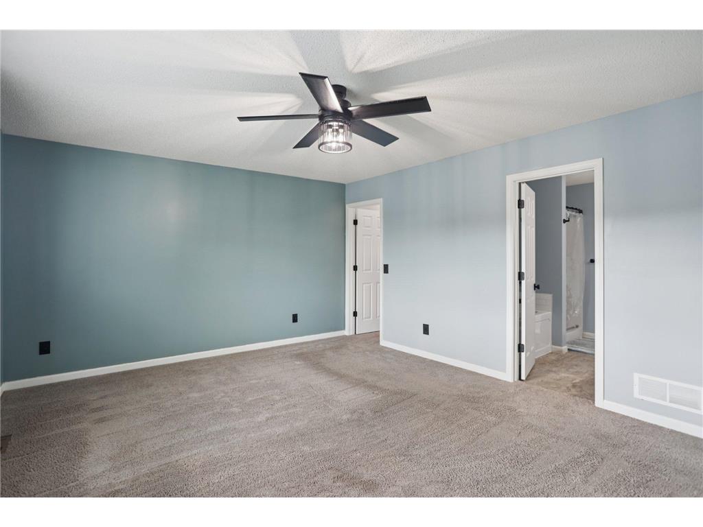 39744 Fawn Avenue North Branch MN 55056 6805551 image28