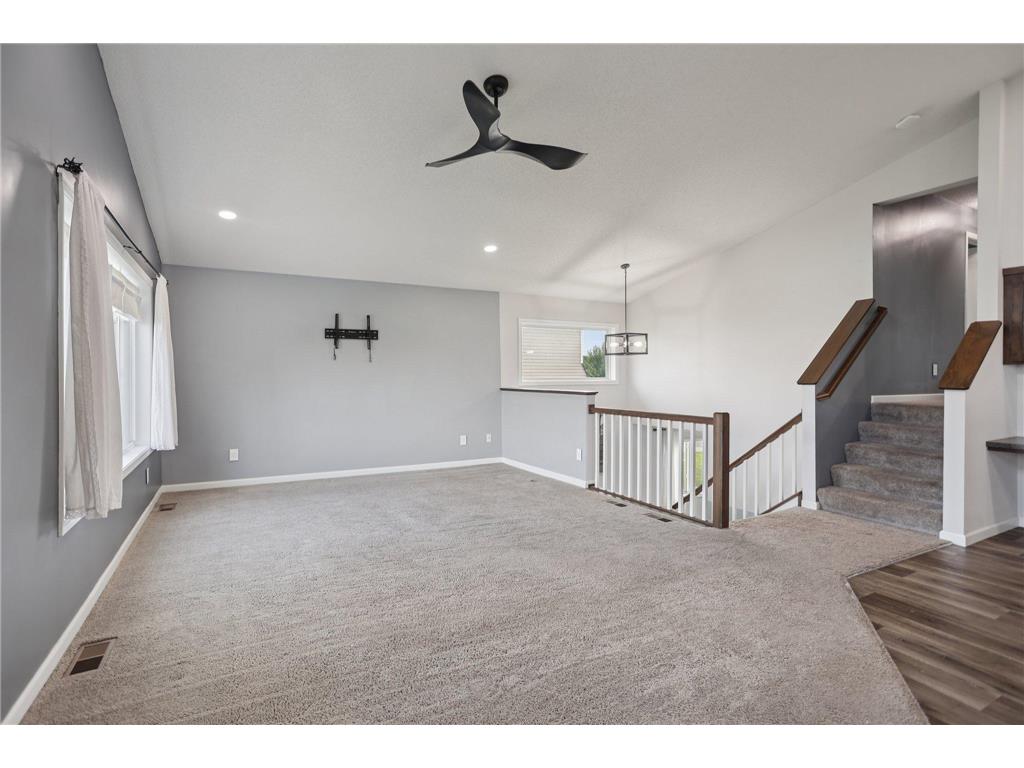 39744 Fawn Avenue North Branch MN 55056 6805551 image7