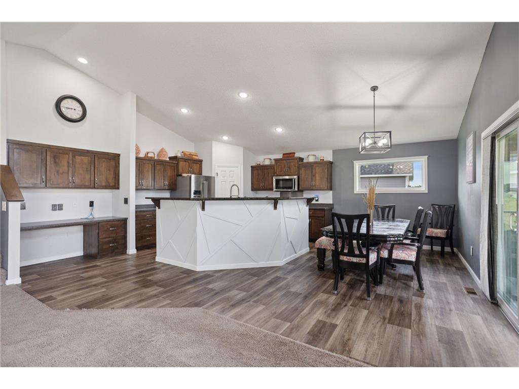 39744 Fawn Avenue North Branch MN 55056 6805551 image9