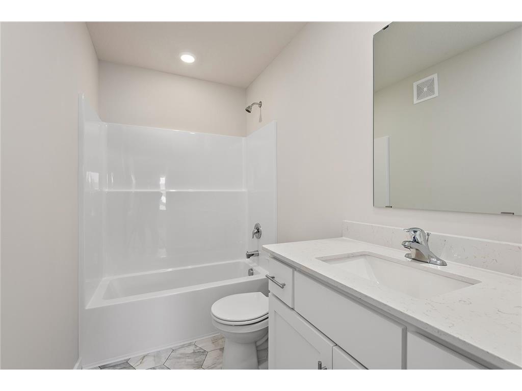 39746 Fallbrook Avenue North Branch MN 55056 6748659 image16