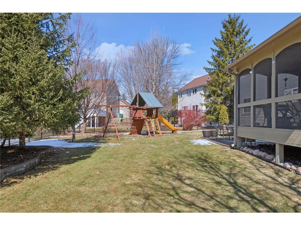 3975 Zanzibar Lane N Plymouth MN 55446 7046938 image86