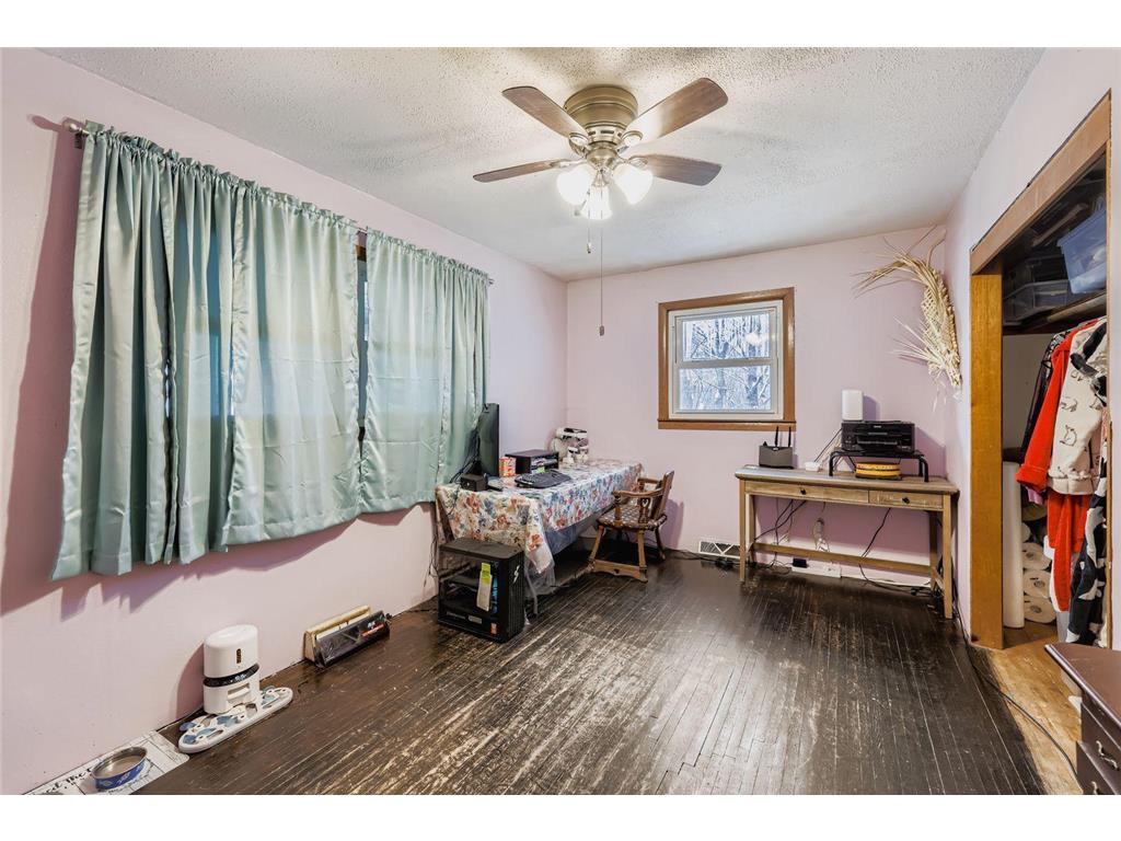 3977 Clover Avenue Vadnais Heights MN 55127 6823076 image19