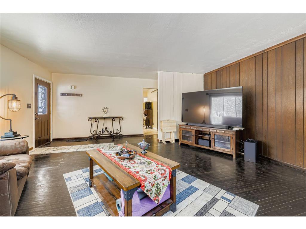 3977 Clover Avenue Vadnais Heights MN 55127 6823076 image7