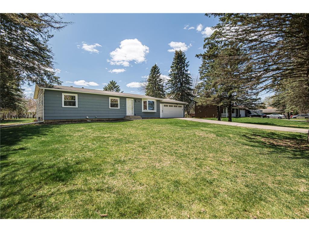 398 32nd Street NE Rochester MN 55906 6330966 image1