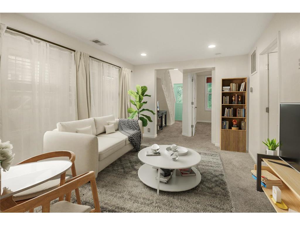 398 Banfil Street Saint Paul MN 55102 6813421 image1