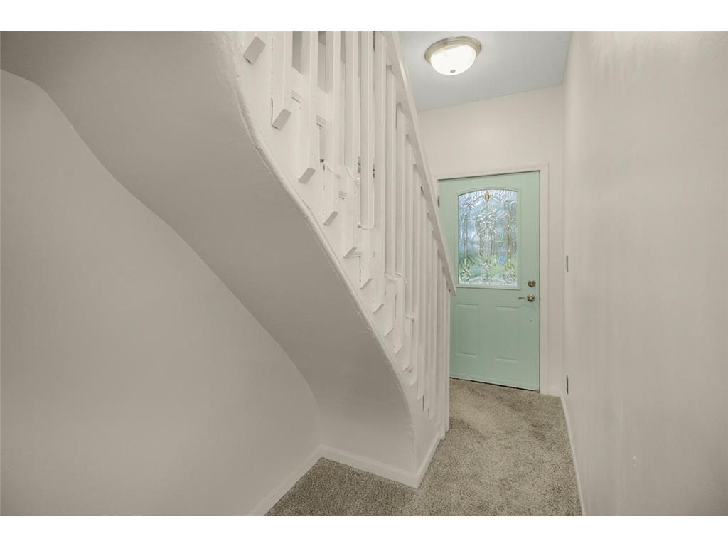 398 Banfil Street Saint Paul MN 55102 6813421 image13