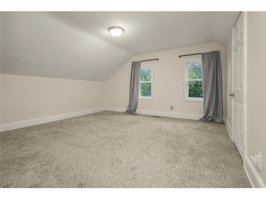 398 Banfil Street Saint Paul MN 55102 6813421 image16