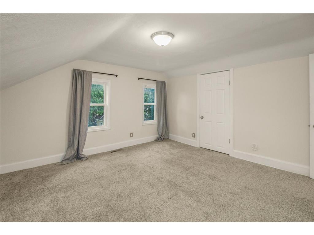 398 Banfil Street Saint Paul MN 55102 6813421 image17