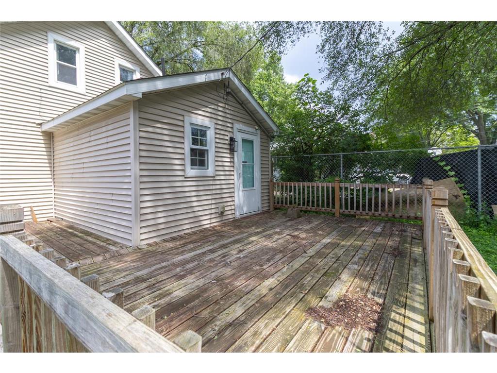 398 Banfil Street Saint Paul MN 55102 6813421 image26