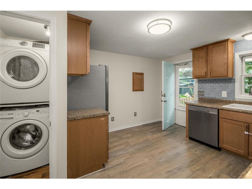 398 Banfil Street Saint Paul MN 55102 6813421 image8