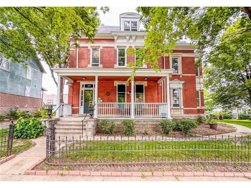 398 Duke Street #A Saint Paul MN 55102 6587773 image1