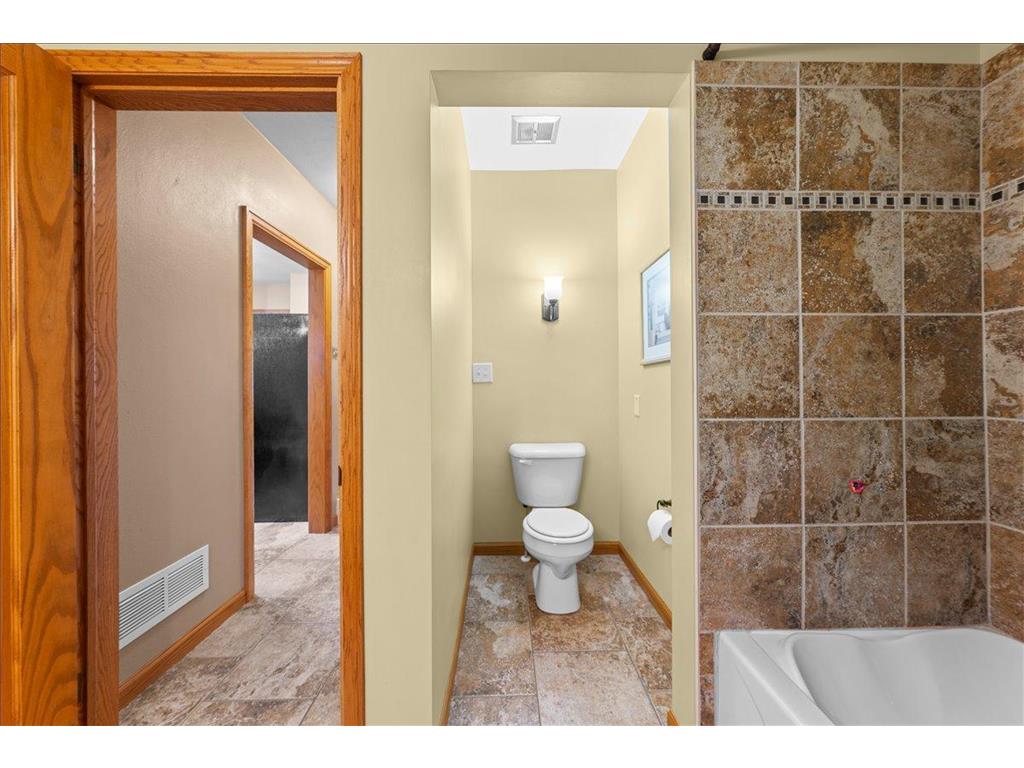 398 E Wall Street Ellsworth WI 54011 7084886 image21