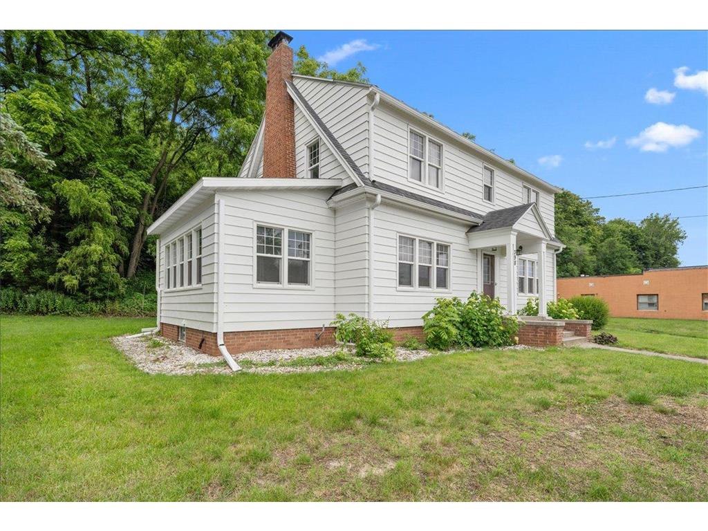 398 E Wall Street Ellsworth WI 54011 7084886 image3