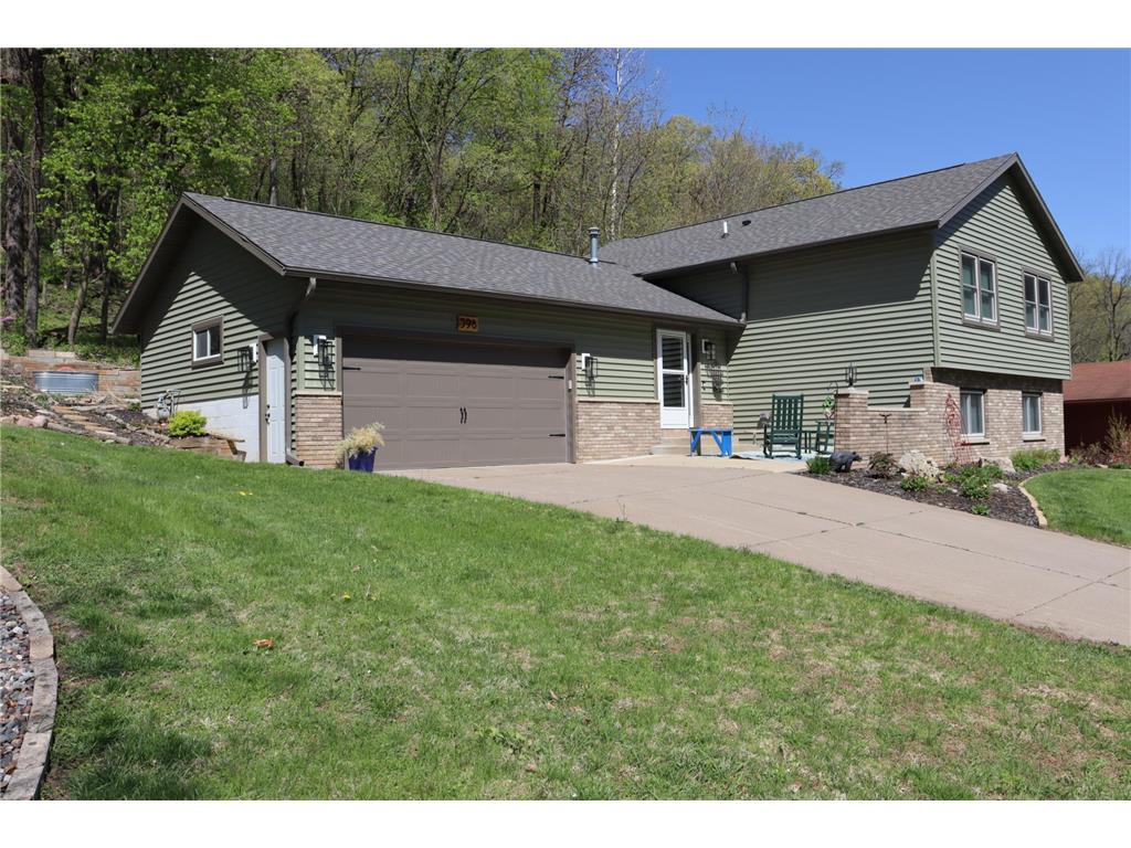 398 Pleasant Hill Drive Winona MN 55987 7065599 image1