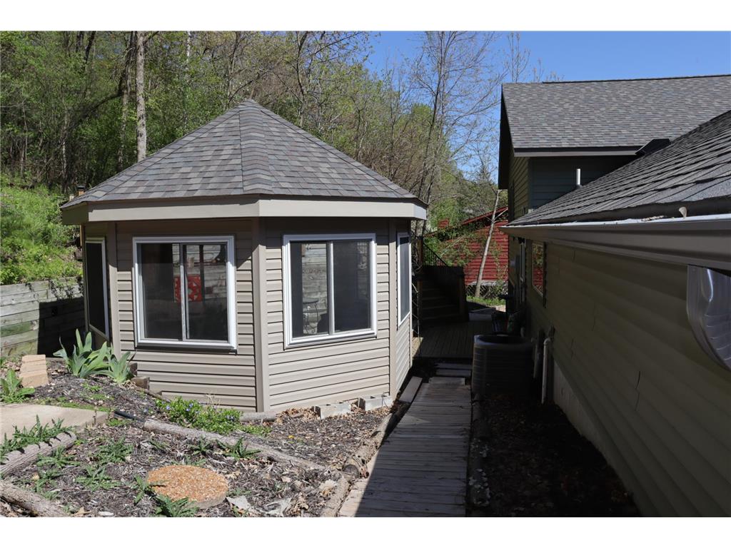 398 Pleasant Hill Drive Winona MN 55987 7065599 image13