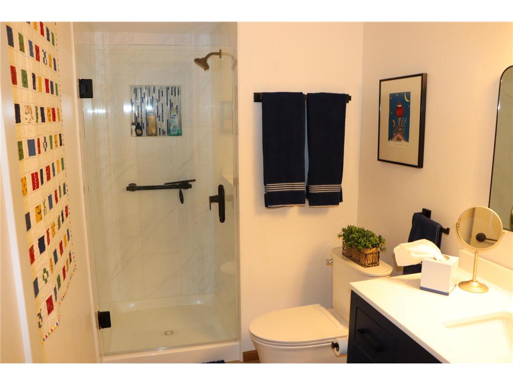 398 Pleasant Hill Drive Winona MN 55987 7065599 image38