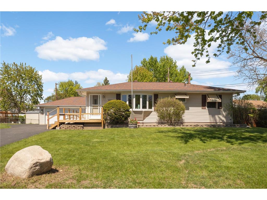 3981 71st Street E Inver Grove Heights MN 55076 7037219 image1