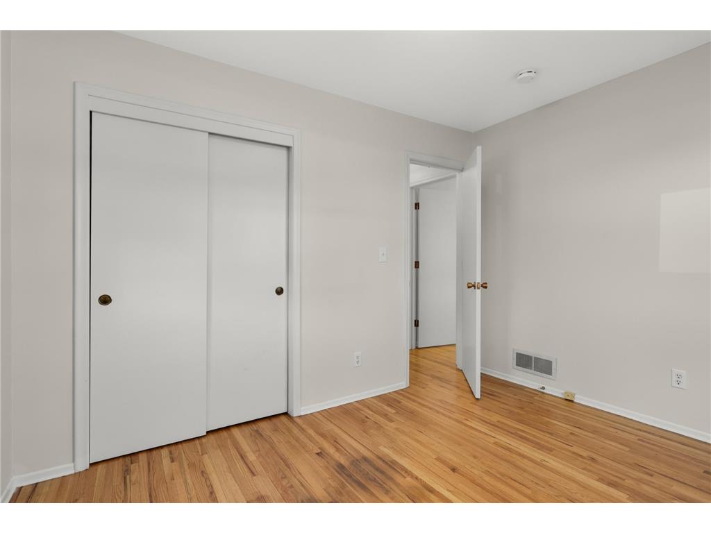 3981 71st Street E Inver Grove Heights MN 55076 7037219 image14